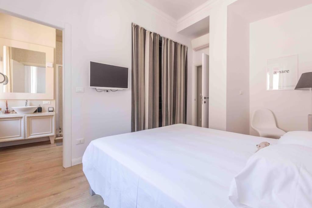 Ferienwohnung Cozy House In The Heart Of Bologna Exterior foto
