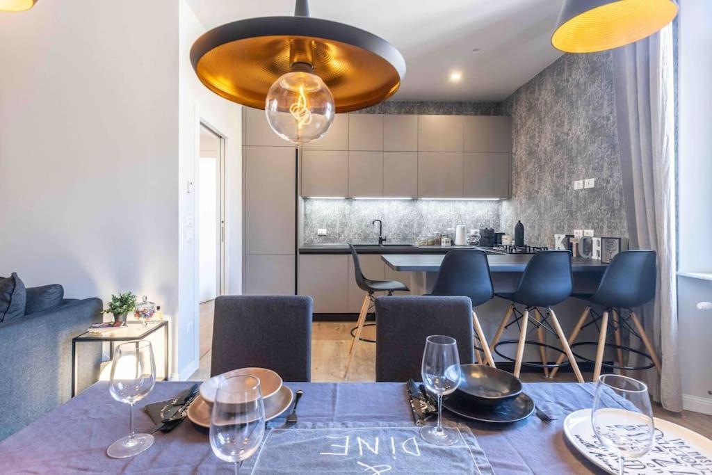 Ferienwohnung Cozy House In The Heart Of Bologna Exterior foto