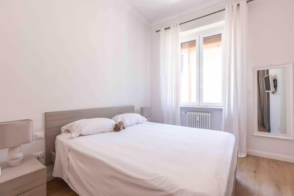 Ferienwohnung Cozy House In The Heart Of Bologna Exterior foto