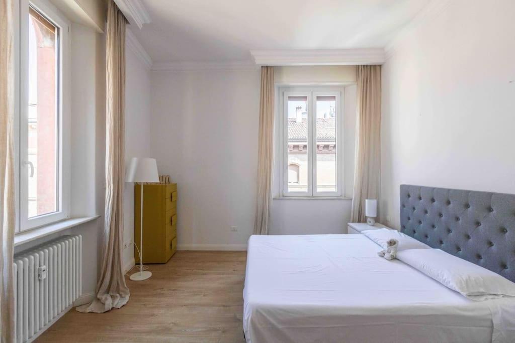 Ferienwohnung Cozy House In The Heart Of Bologna Exterior foto